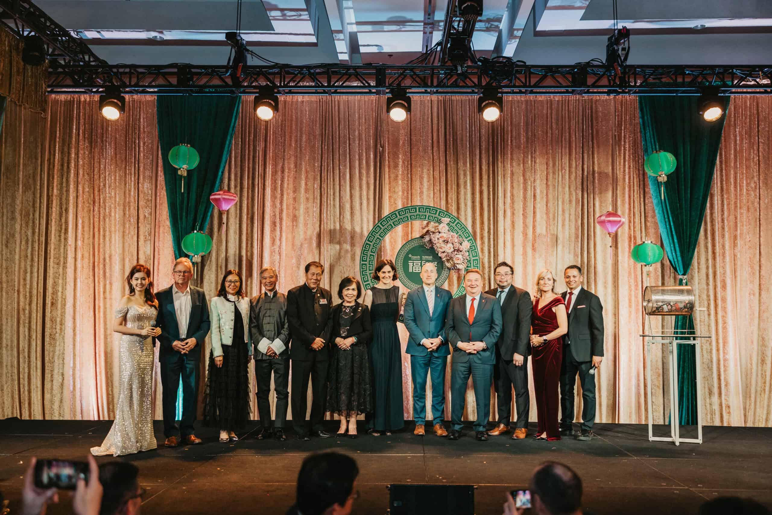 Group shot on stage at the 2025 Scotiabank Feast of Fortune gala. From L-R: Yi Yi Wang (MC); Douglas Kavanagh (Donor); Pao Yao Koo (Board Member, St. Paul’s Foundation & Director, PYK Consultants Ltd.); Dr. Anson Cheung (Director of Cardiac Transplantation for BC, St. Paul’s Hospital); Sing Lim Yeo (Honorary Chair & Co-Founder, Scotiabank Feast of Fortune); Patricia Yeo (Co-Founder, Scotiabank Feast of Fortune); Fiona Dalton (President & CEO, Providence Health Care); Andrew Wilkins (District Vice President, Scotiabank); Steve Gaskin (Sr. Vice President BC & Yukon at Scotiabank); Steve Kuo (Director, Sales Intelligence at Scotiabank); Sheila Biggers (President & CEO, St. Paul’s Foundation); Jason Pires (MC)